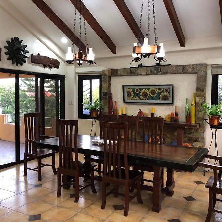 Tagaytay Bnr Guesthouse 4Br With Balcony 12-14 Guest Tagaytay City Extérieur photo