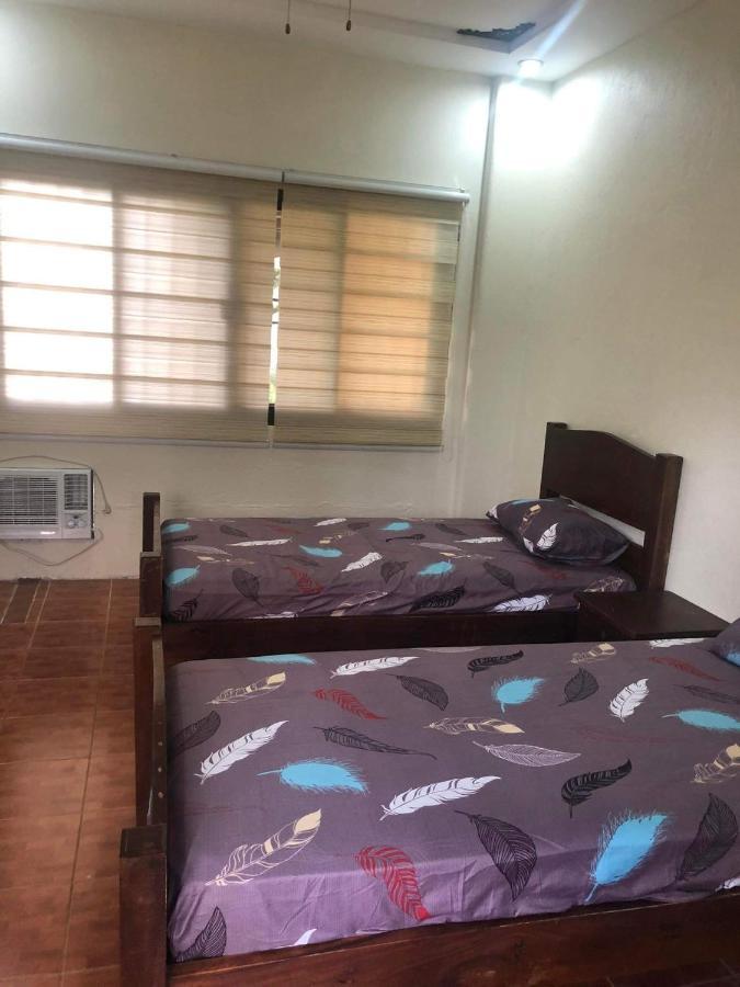 Tagaytay Bnr Guesthouse 4Br With Balcony 12-14 Guest Tagaytay City Extérieur photo